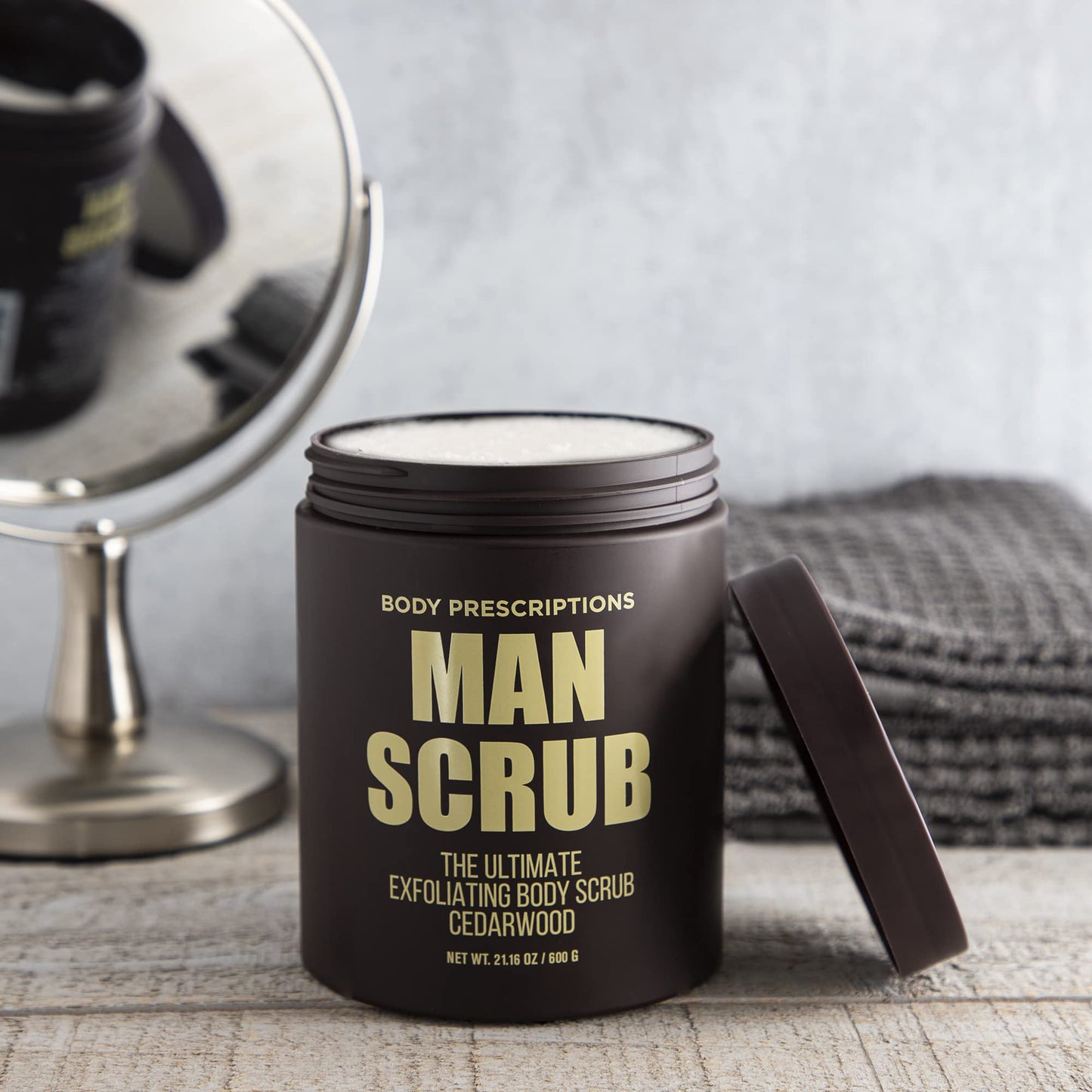 Exfoliating Aloe Vera Body Scrub for Men | Fresh, Clean, and Healthy Skin